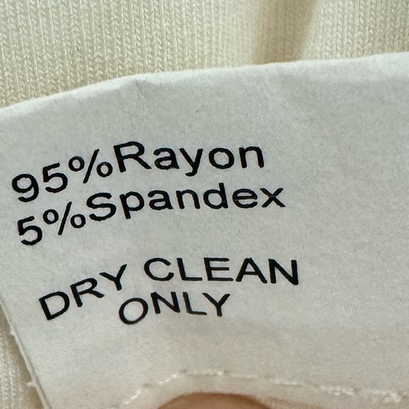 Bailey 44 Top - Crème Color & Sequins/Lace Design - Size XL - Picture 10 of 10